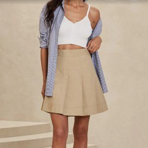 Banana Republic Pleated Cotton Mini Skirt Size 0 NWT